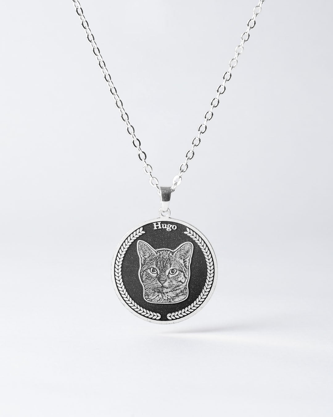 MEDALLION CAT MEMORIAL NECKLACE